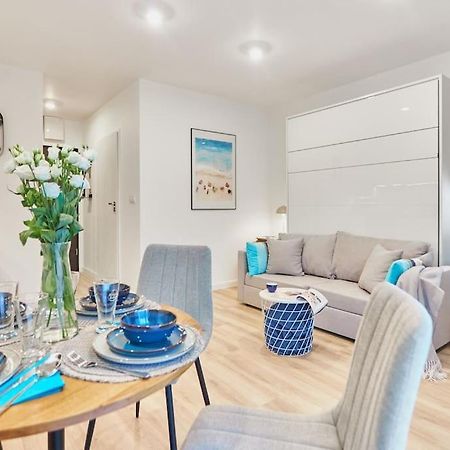 Golden Hour Apartments- Plac Slowianski 26 Свиноуйсьце Экстерьер фото