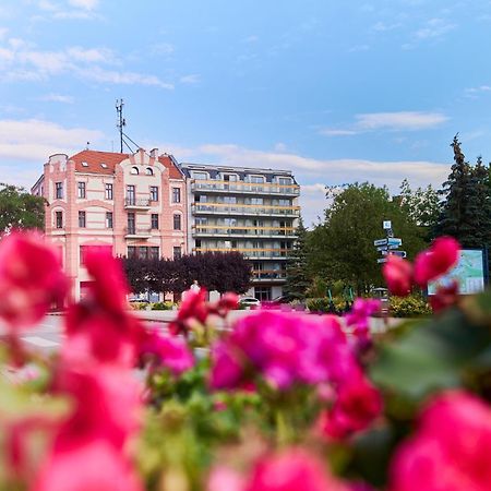 Golden Hour Apartments- Plac Slowianski 26 Свиноуйсьце Экстерьер фото
