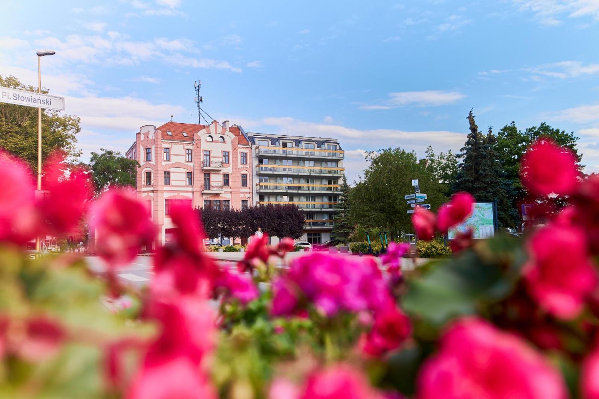 Golden Hour Apartments- Plac Slowianski 26 Свиноуйсьце Экстерьер фото